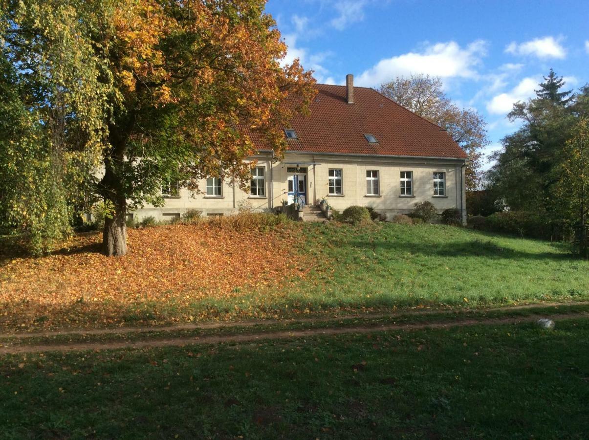 Alt JargenowGutshaus Alt-Jargenowアパートメント エクステリア 写真